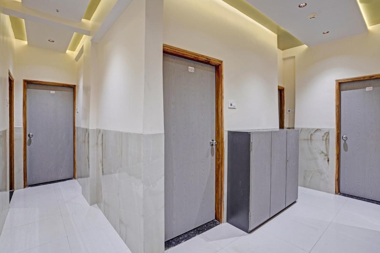 Super Hotel O Dhiman Residency Ulhāsnagar Екстериор снимка