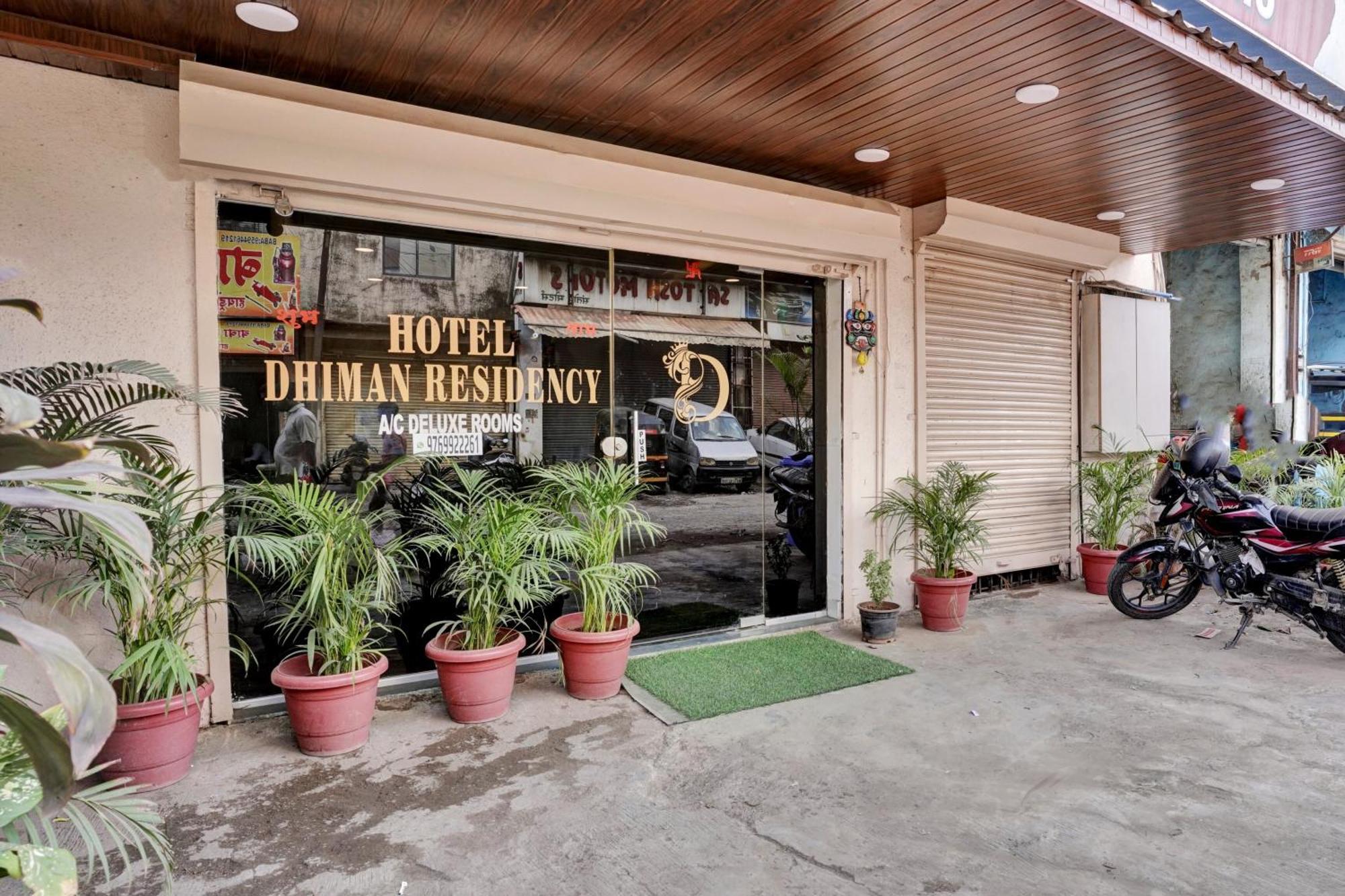 Super Hotel O Dhiman Residency Ulhāsnagar Екстериор снимка